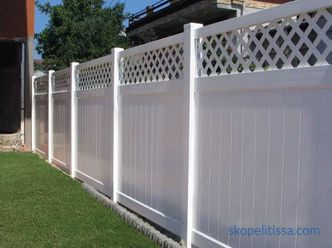 Dekorativní plastový plot: typy, ceny, montážní technika