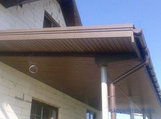 rysy konstrukce verandy se střechou